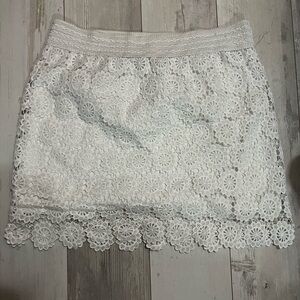 White lace skirt